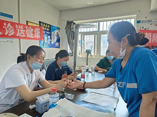 炎炎夏日，致敬“暑”你最美的健康守護者